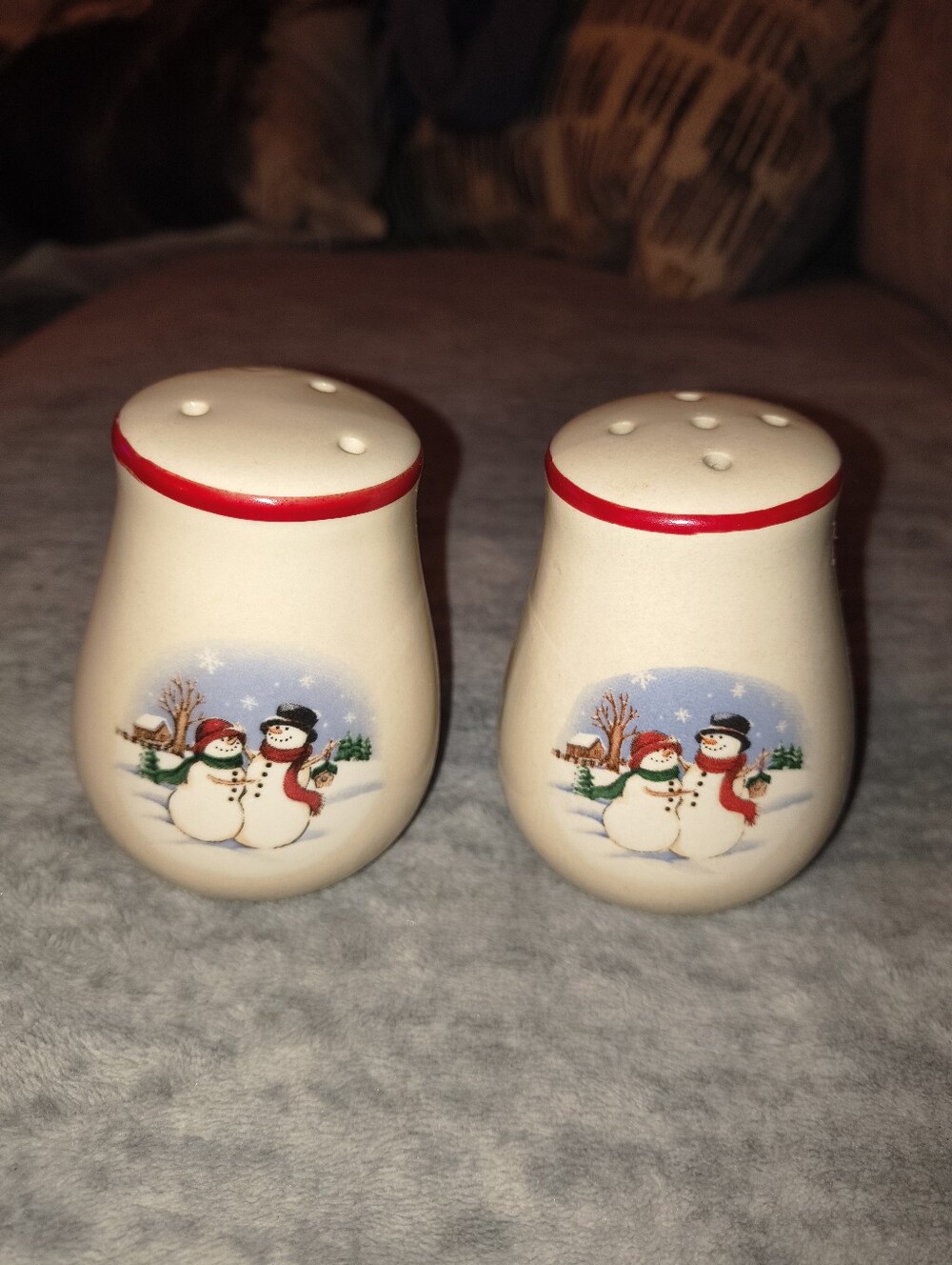 Holiday Snowman Ceramic Salt and Pepper Shaker Set - Cream and Red
